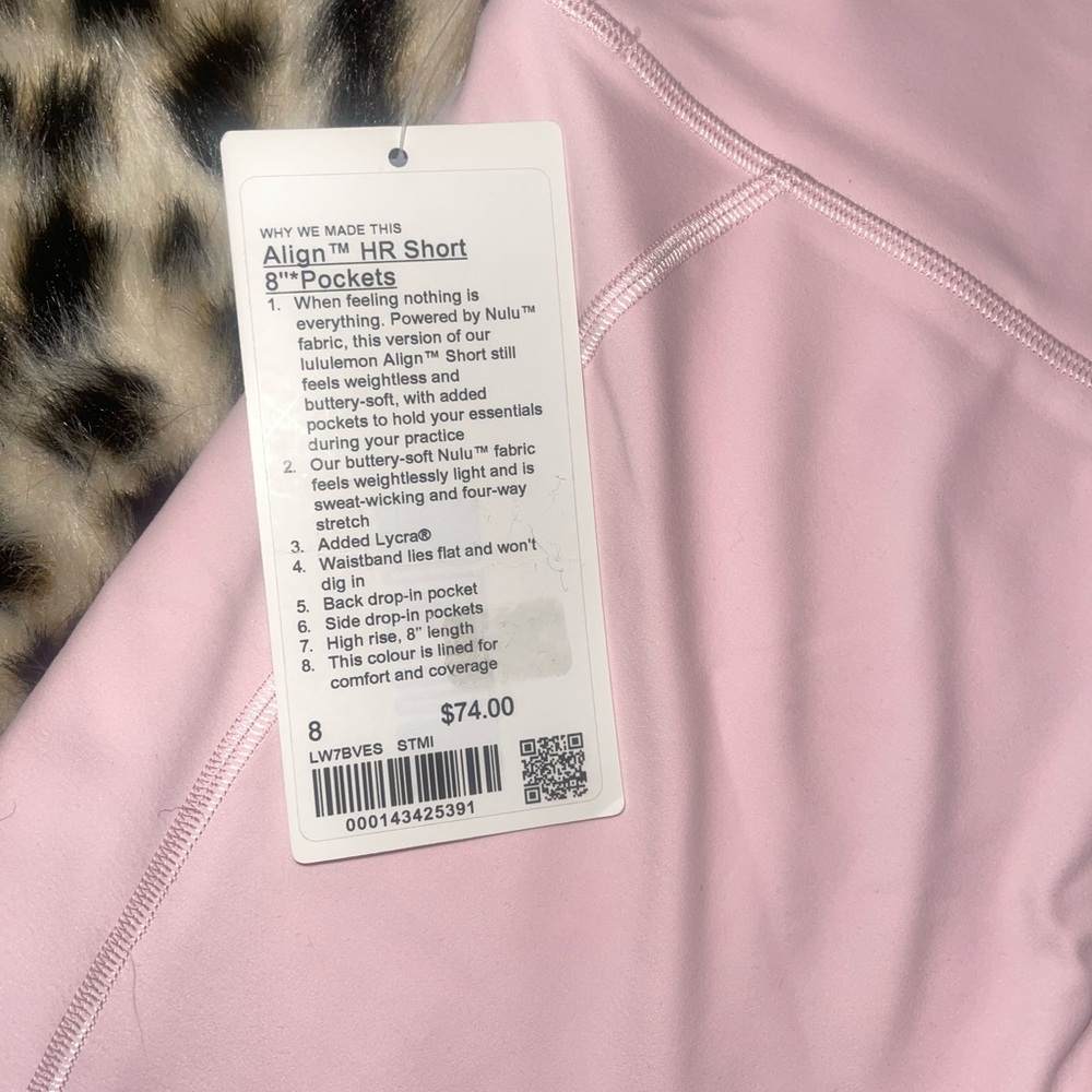 NWT Lululemon Align HR Short 8" w pockets in Strawberry Milkshake
